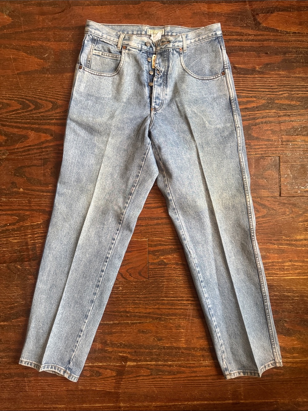 Vintage 90’s Guess Men's Light Blue Washed Jeans 32x30